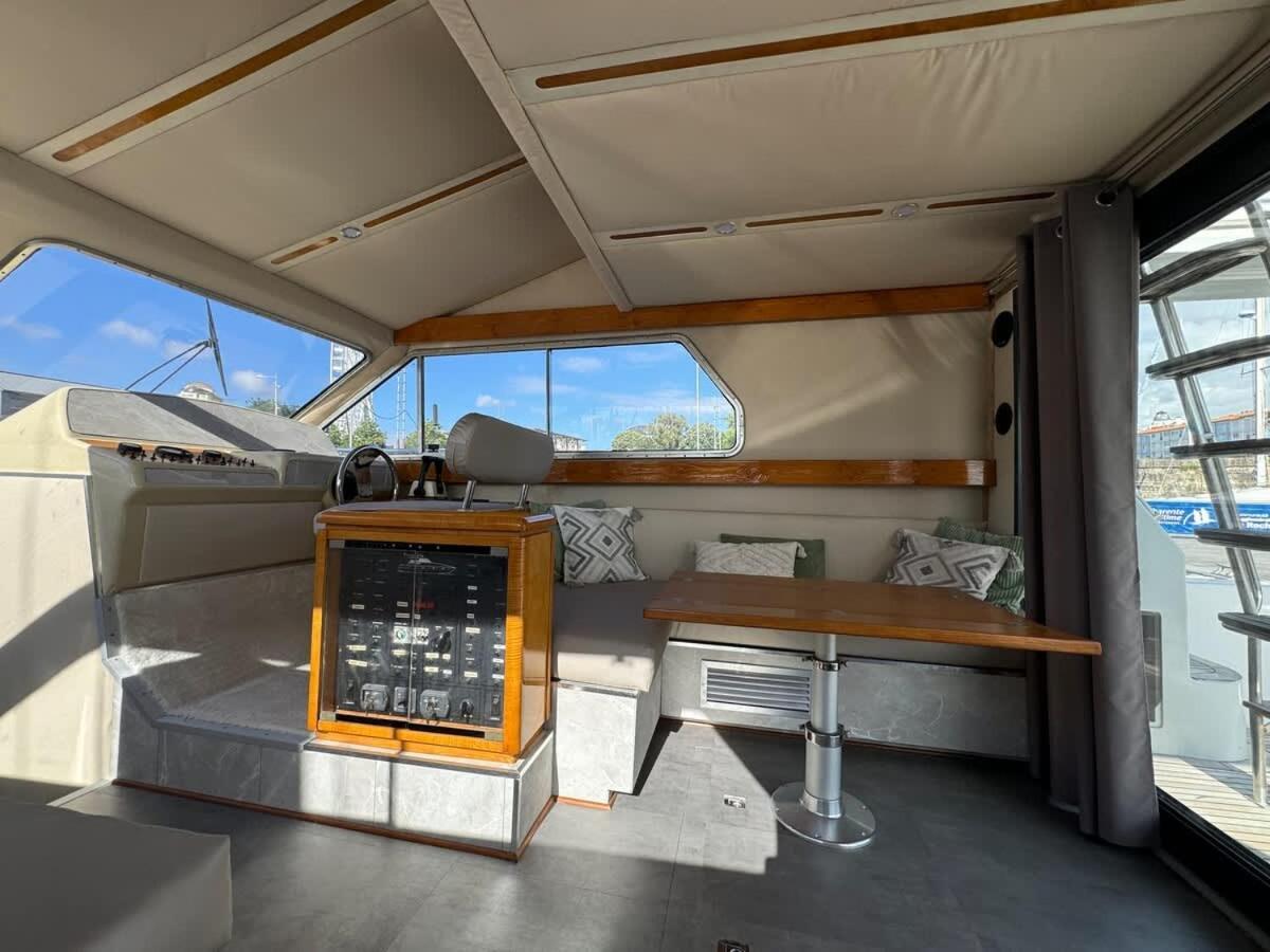 Yacht La Rochelle, 5 Pers, 2 Sdb La Rochelle (Charente-Maritime)