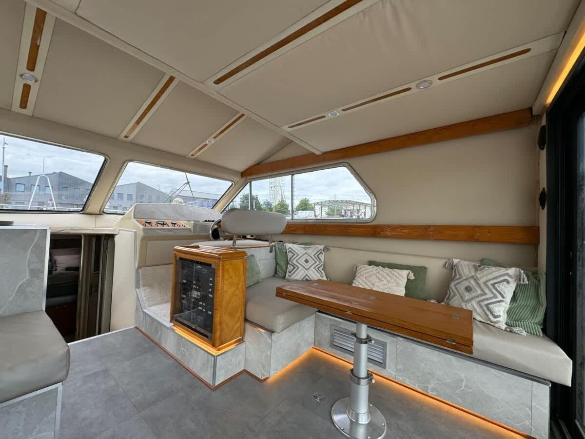 Yacht La Rochelle, 5 Pers, 2 Sdb Botel La Rochelle (Charente-Maritime)